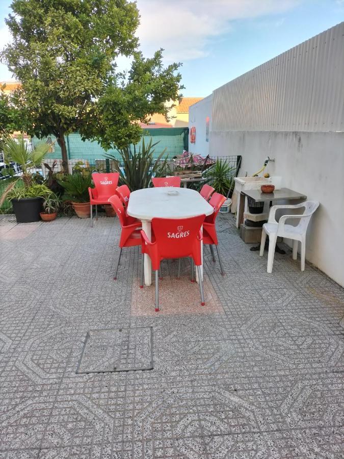 Bem Me Quer 1 Apartment Алмада Екстериор снимка